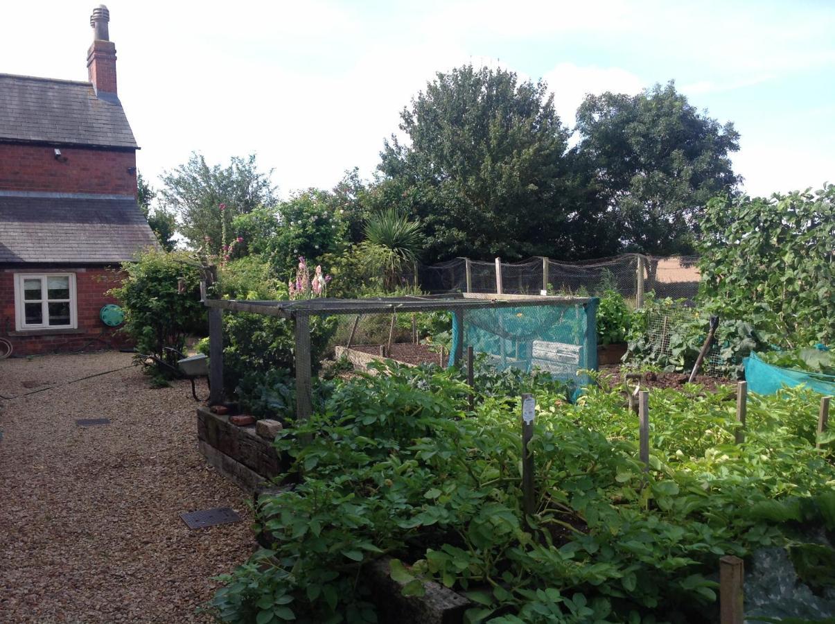 Orchard Cottage, Clematis Cottages, Stamford. Accessible Luxury Home. Luaran gambar