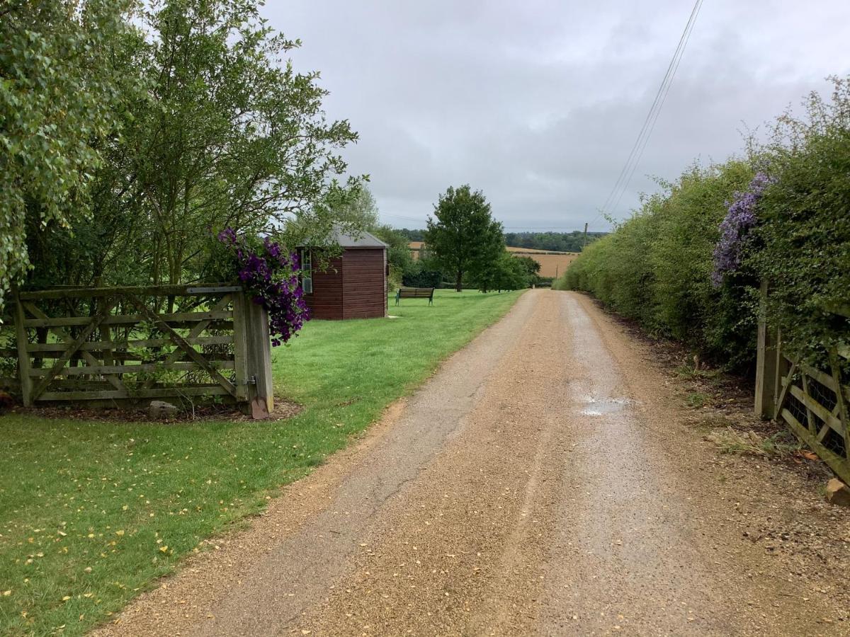 Orchard Cottage, Clematis Cottages, Stamford. Accessible Luxury Home. Luaran gambar